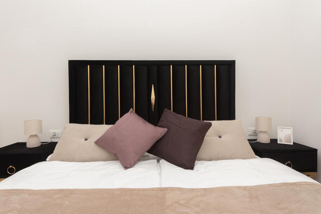 Luxury Apartment Smile-Sea View Makarska Buitenkant foto