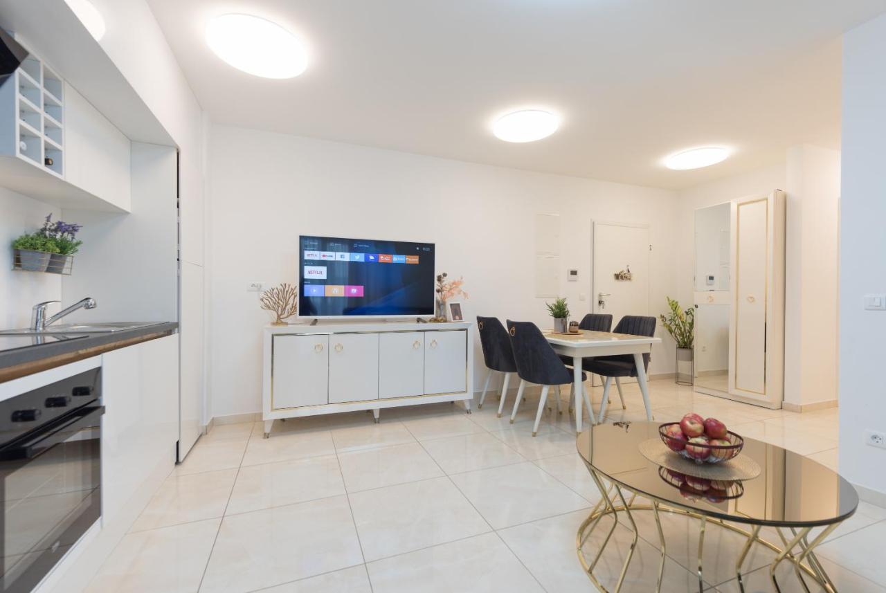 Luxury Apartment Smile-Sea View Makarska Buitenkant foto